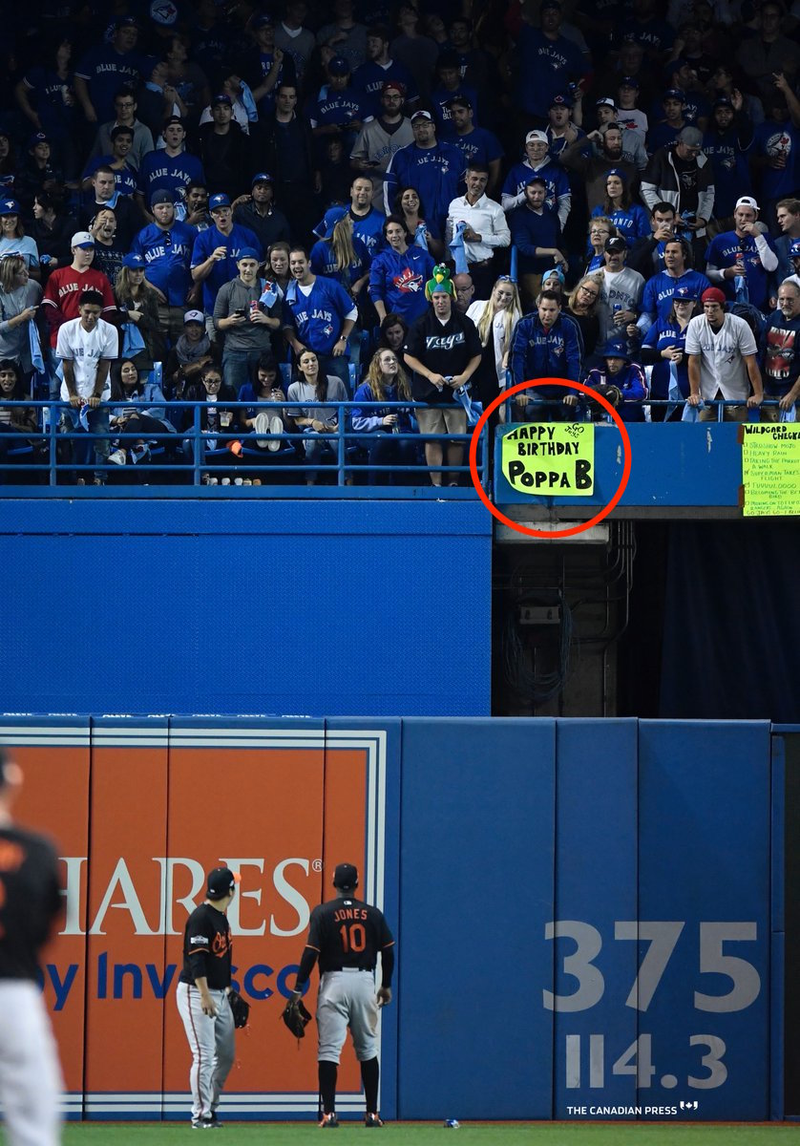 Illustration for article titled This Is The Closest We've Gotten To Finding The Beer-Throwing Blue Jays Fan
